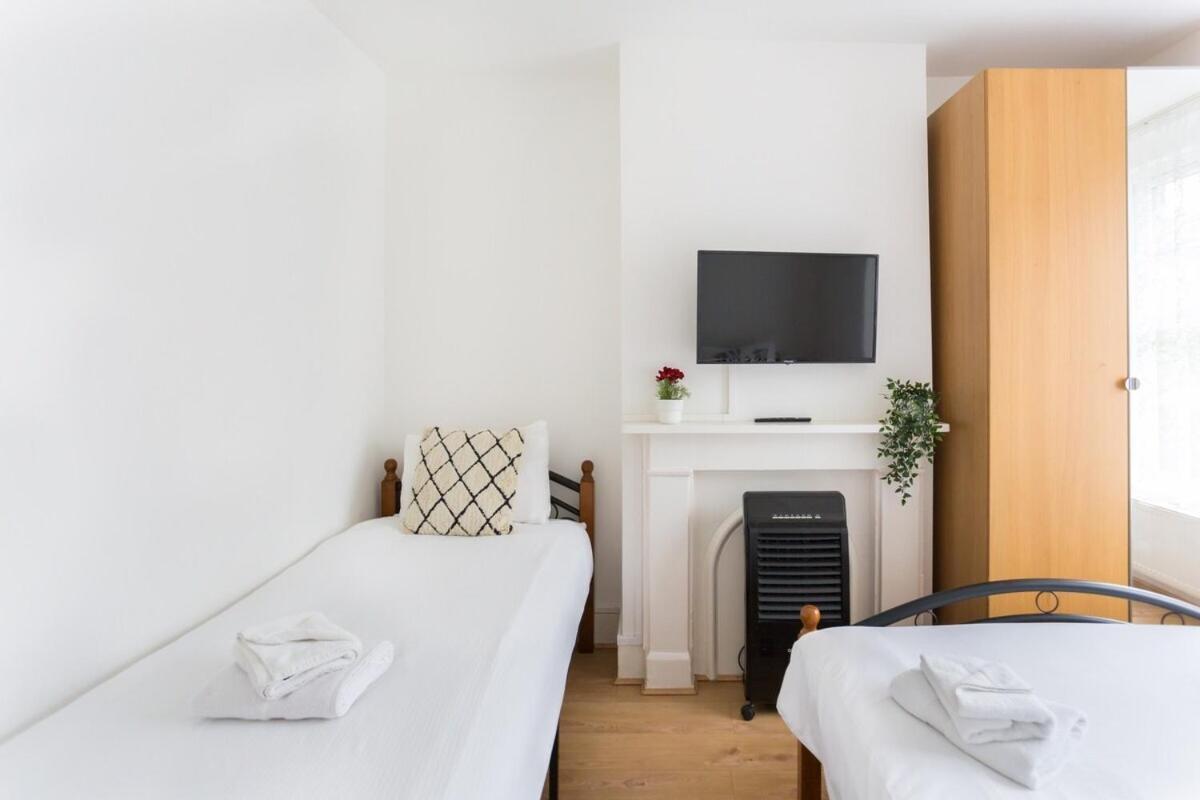 City Center Camden Market Budget Apartment And Rooms ลอนดอน ภายนอก รูปภาพ