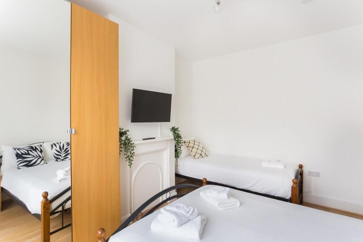 City Center Camden Market Budget Apartment And Rooms ลอนดอน ภายนอก รูปภาพ