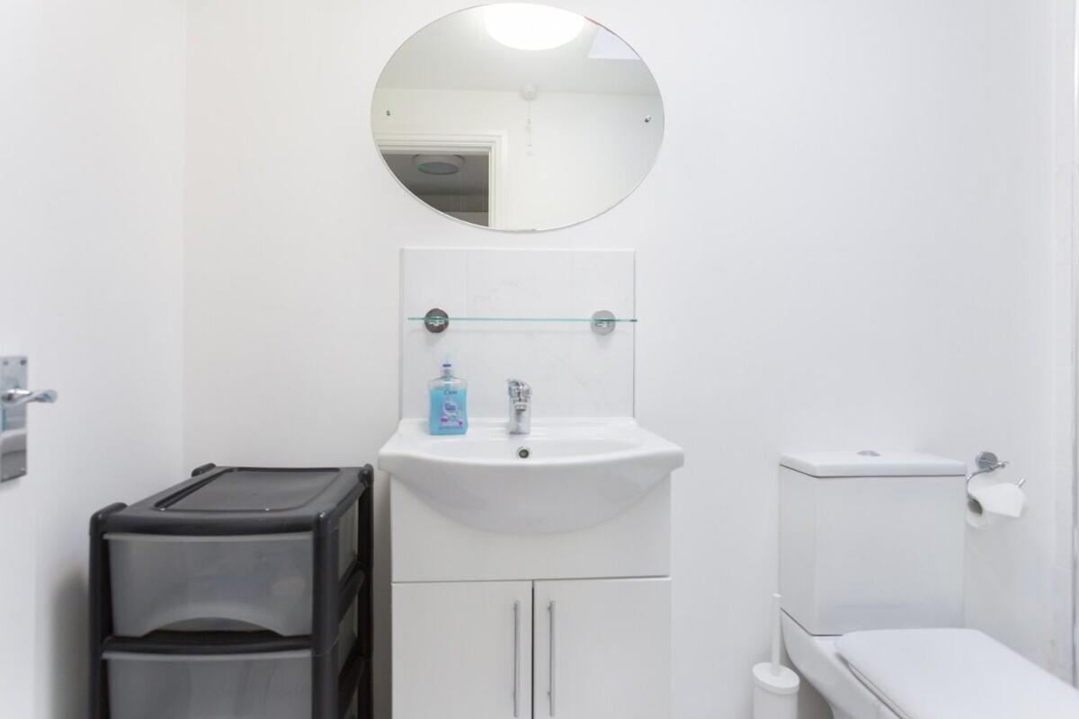 City Center Camden Market Budget Apartment And Rooms ลอนดอน ภายนอก รูปภาพ