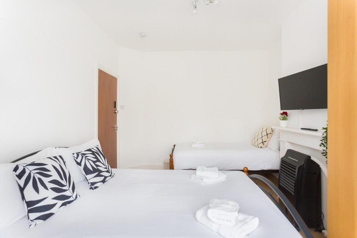 City Center Camden Market Budget Apartment And Rooms ลอนดอน ภายนอก รูปภาพ